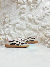 Cargar imagen en el visor de la galería, MO Ofelia
