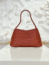 Cargar imagen en el visor de la galería, MT Frida
